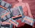 真夏の夜の少女