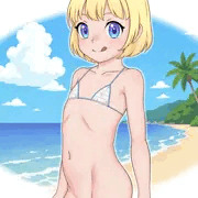 Dolly ヴィキニーを着てビーチで