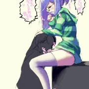 マ