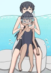 水の中で肩を押さえられてる娘