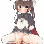 おまたを見せてくれるミズキちゃん