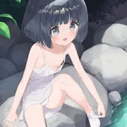かがんだら色々見えちゃった