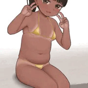 日焼けぽっちゃり女児…