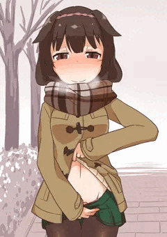 控えめな露出ちゃん