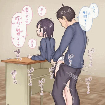空き教室で同級生と