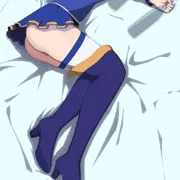 寝そべりアクア様
