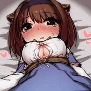 ヤイアちゃんのお胸でぬくぬく