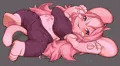 ぽっちゃりピンクモクリちゃんのストレッチ