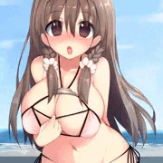 彼氏におだてられてキワドイ水着着て海岸へ来たら、、、