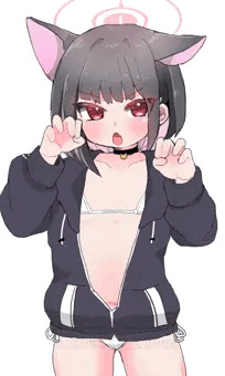 杏山カズサ