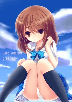 夏の白い雲と白いぱんつと