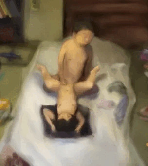 GW中の幼い兄妹のエッ〇
