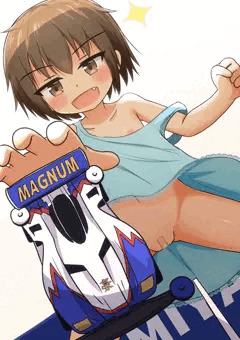 おもちゃ屋のコースでミニ四駆走らせるロリ