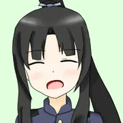 笑顔の服部静夏さん