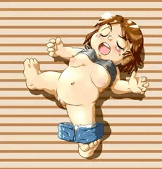 デブ子 暑いから脱いで寝る