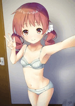 自撮りするメグちゃん