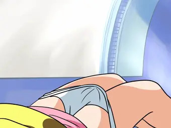 勝手に脱がされるブルマ