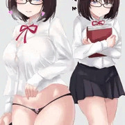 夜に豹変する地味子
