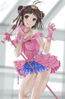 なかちゃん、おっぱいもみます。