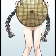笠で隠す成美ちゃん
