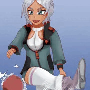 「蹴っ飛ばされて、なに喜んでるんすか～？」