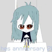 異世界キャラの格好して緑地で小便する少女