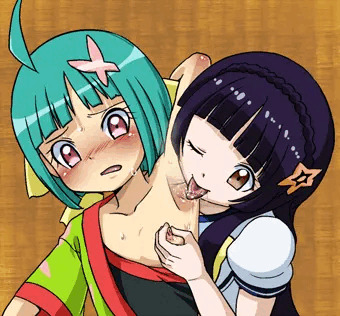 お市ちゃんと阿国ちゃんの腋