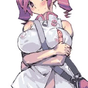 アキホさんおっぱい見えてます