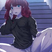 深夜の階段で…。