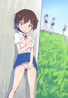 露出通学路