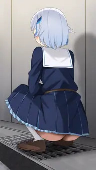 我慢できなくて側溝におしっこするlz皇女