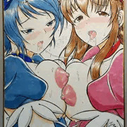 大きめ色紙に乳合わせルミ&トーコ