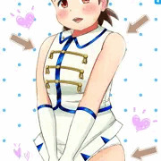 マーチング衣装の坂咲優ちゃん
