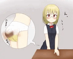 おむつにうんちを踏ん張る金髪眼鏡ちゃん