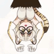 さかさまになってもかみのけさがらないのじゅつまね～じゃ～