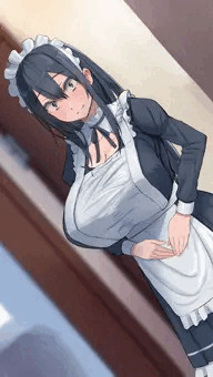 四白眼のメイドさん