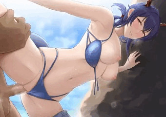 浜辺でハメを外すチェン隊長