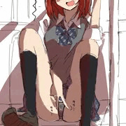 電車内黒パン見せつけ赤髪jk
