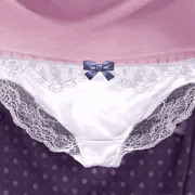 近所の人妻から今晩のおかずを分けて貰った