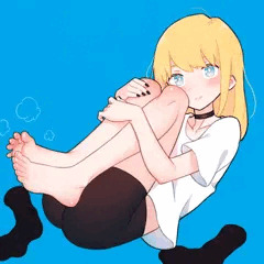 金髪裸足