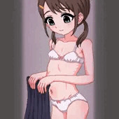 着替えを覗かれる胡桃ちゃん