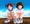 しゃがんで座る霧と清のブルマ姿