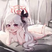 朝ムツキ