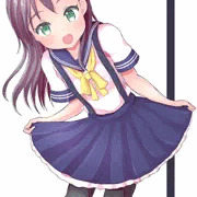 制服似合うかな？