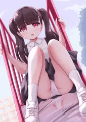 たそがれ吊りスカート少女