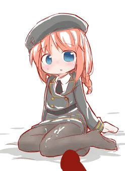 チクワクティクスの軍服めうめうの黒ストに生クリーム光線かけたい