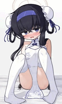 チーパオのウイ　おぱんつあり