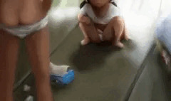 妹の前でオ〇ニーする兄