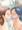 お肌のふれあい会話をするスンちゃんとミハルちゃん