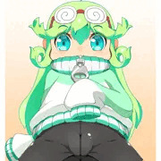 神尾ひな